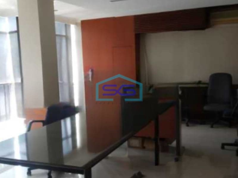 Disewakan Ruko Luas Tanah  214 m² Lokasi di Cideng Jakarta Pusat