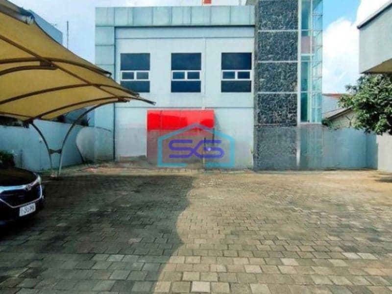 Dijual Gedung Perkantoran 3 Lantai Di Tanjung Barat Jakarta Selatan LT 876m2