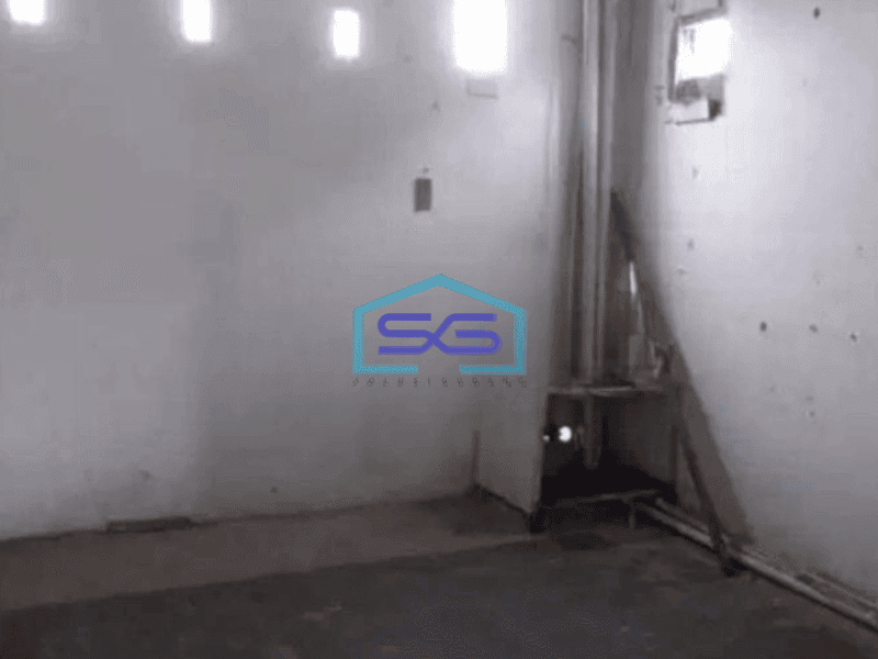 Dijual Gudang Siap Pakai Luas Bangunan 179 m² Lokasi Strategis di Kalideres Jakarta Barat