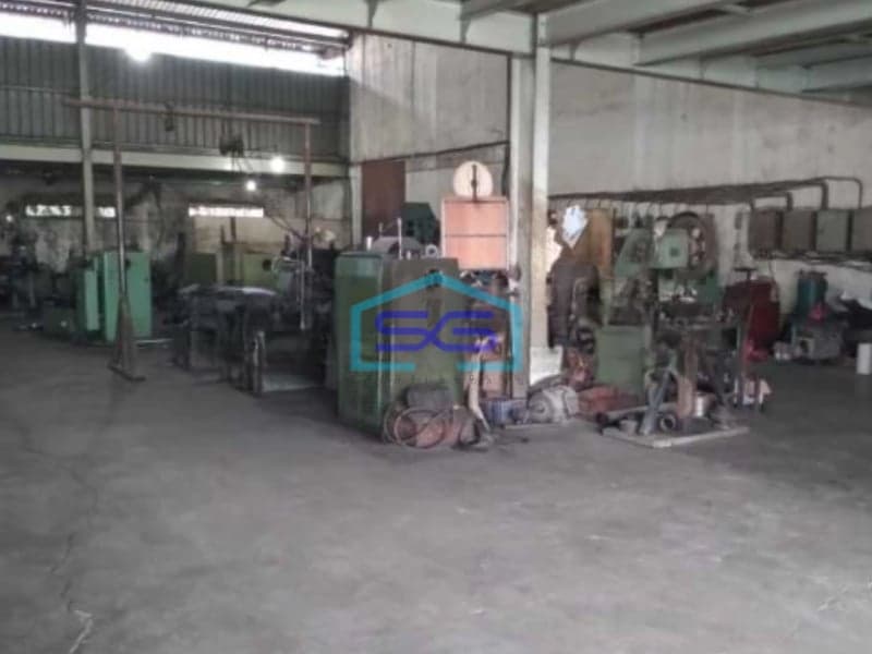 Dijual Gudang Ex Bengkel Akses Container di Cibitung Cikarang Bekasi LT 845m2