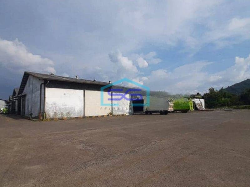 Disewakan Gudang Bagus Siap Pakai Area Cimahi Bandung Barat LT 6000m2 Bebas Banjir