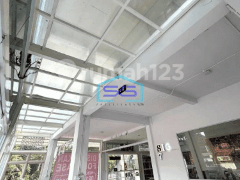 Disewakan Ruko Imam Bonjol Dekat Transmart Dan Gn Soputan Siap Huni