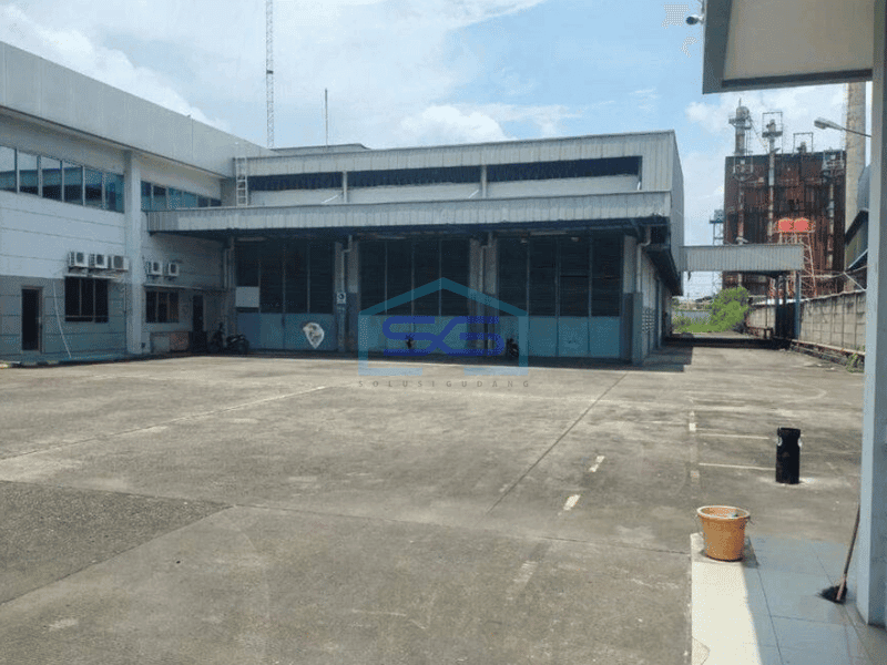 Disewakan Gudang di kawasan jiep pulo gadung bangunan bagus