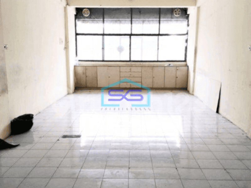 Disewakan Ruko Lokasi Strategis di Jalan Raya Bandengan Jakarta Utara Luas Tanah 108 m²