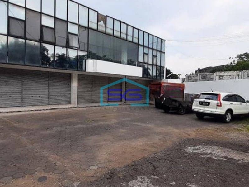 Disewakan Ruko Siap Pakai Pusat Kota Jln. Soekarno Hatta Bandung LT 700m2