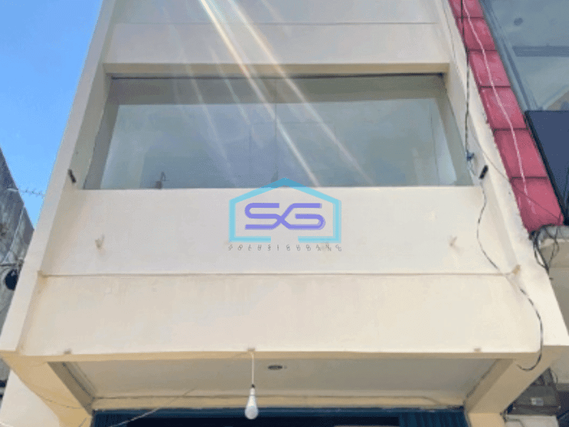 Disewakan Ruko 3 Lantai Di Fatmawati Luas Tanah  200 m²