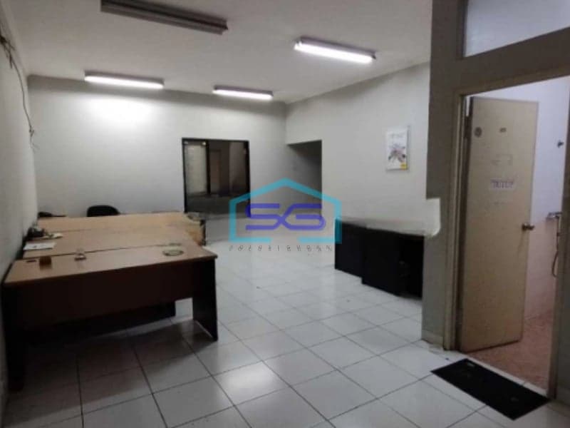 Disewakan Ruko 3.5 Lantai Gatot Subroto Kota Bandung Luas Bangunan 455m2