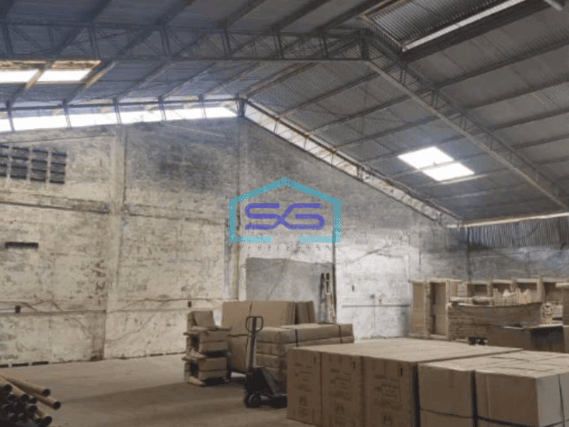 Dijual Gudang Luas Bangunan 8000 m² Bebas Banjir di Kapuk Kamal Jakarta Barat