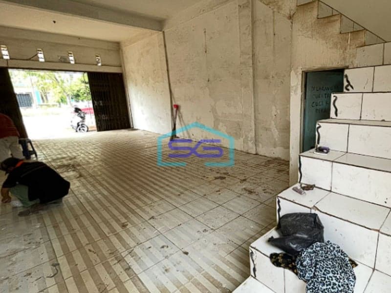 Dijual 2 Unit Ruko Perumnas Talang Kelapa Jalan Letjen TNI Dr H Ibnu Sutowo Palembang LB 180m2