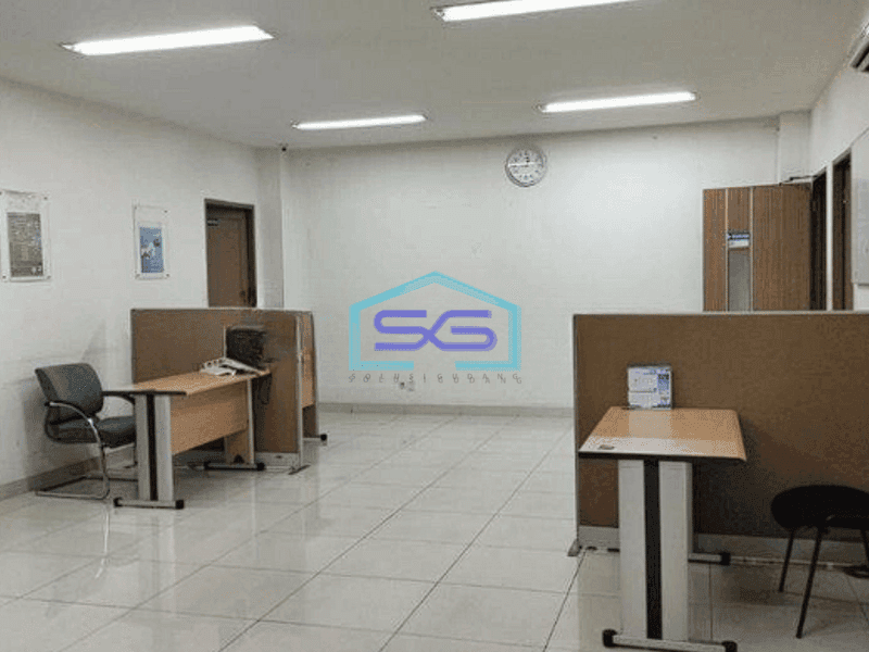 Dijual Gedung 4 Lantai!! Di Senen Jakarta Pusat