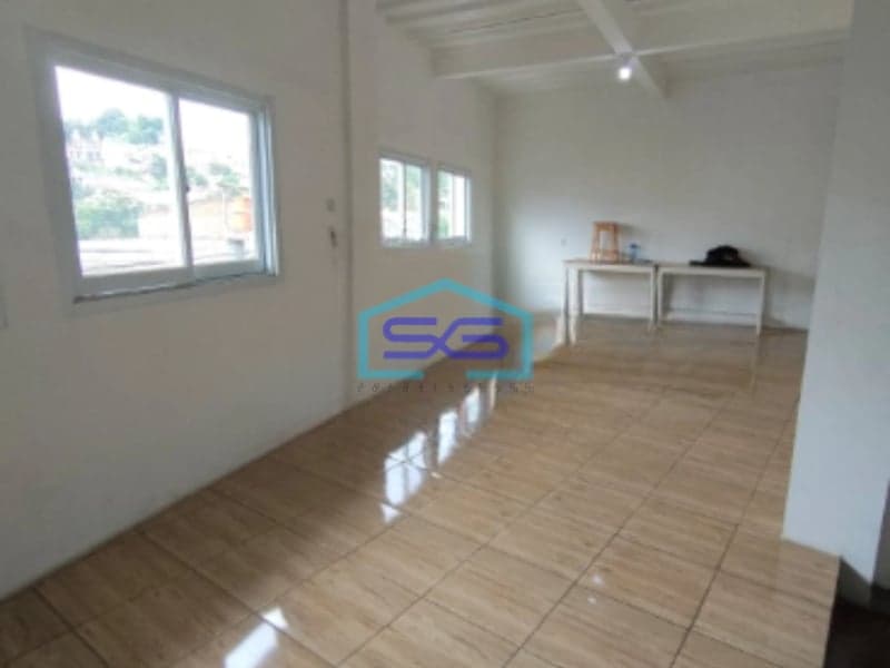 Dijual Ruang Usaha LB 400m2 SHM (Ex GOR) di Mandalajati Bandung