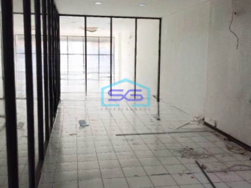 Disewakan Ruko Lokasi Semarang 2 Lantai Luas Tanah 180 m²