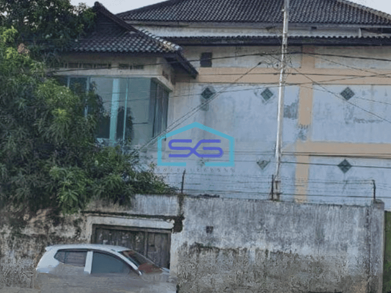 Dijual Gedung di Area Pagaden Subang LT 1742m2 Strategis