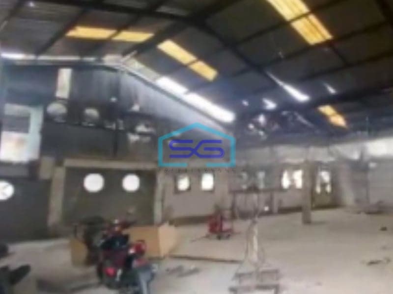 Disewakan Gudang Besar Dekat Halte Pesakih Jakarta Barat Luas Bangunan 3500m2