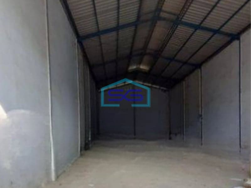 Disewakan Gudang di Kapuk Kamal Jakarta Barat Luas Bangunan 300 m²