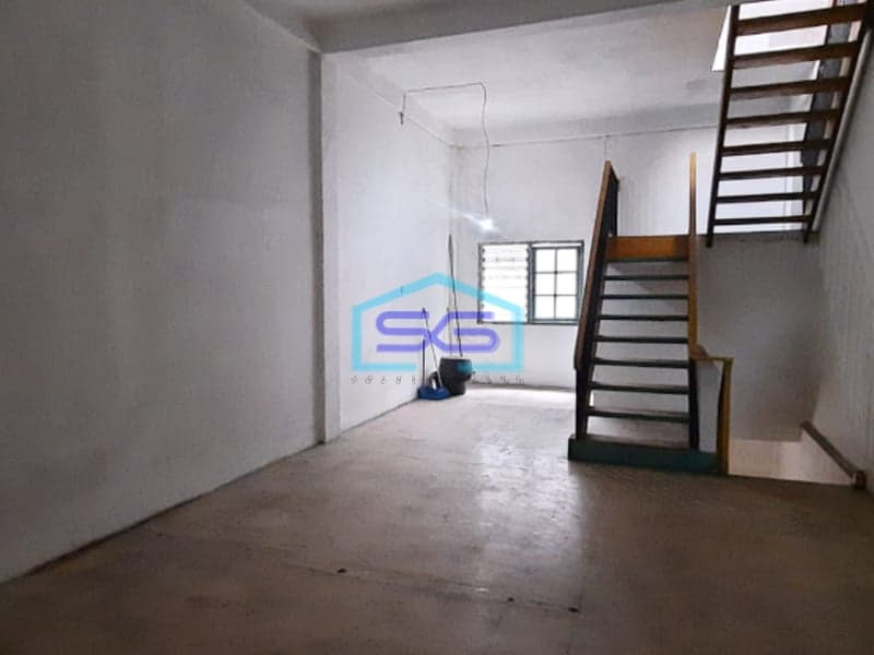 Disewakan Ruko di Simpang Polda Jalan Jendral Sudirman Palembang LB 200m2