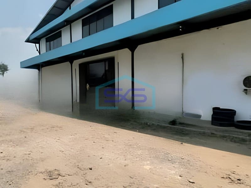 Dijual Gudang Luas Bangunan 4400 m² Lokasi di Pasar Kemis Tangerang
