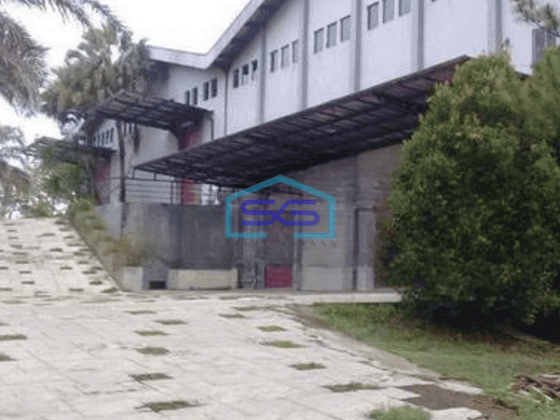 Disewakan Gudang Luas Bangunan 4000 m² di Mijen Semarang Ada Kantor