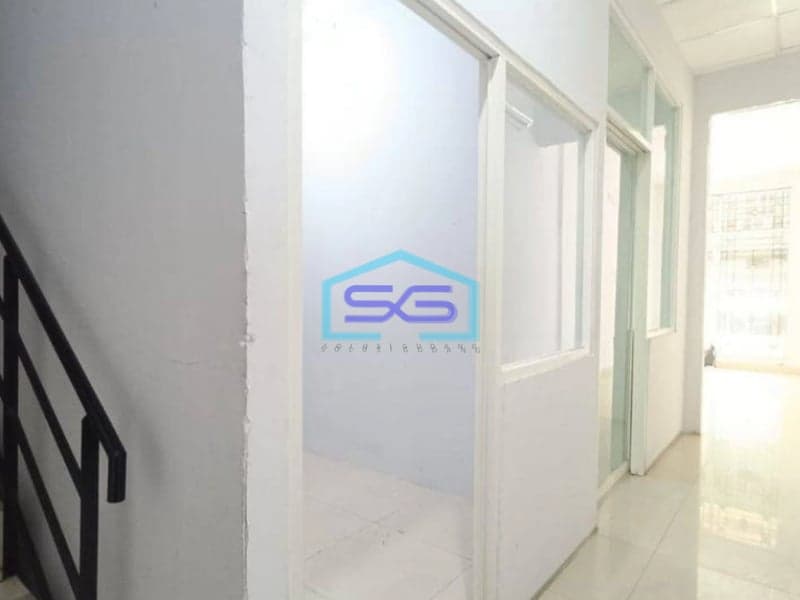 Dijual Ruko Siap Usaha 3 Lantai Di Bsd Tangerang Lokasi Sangat Strategis LB 180m2