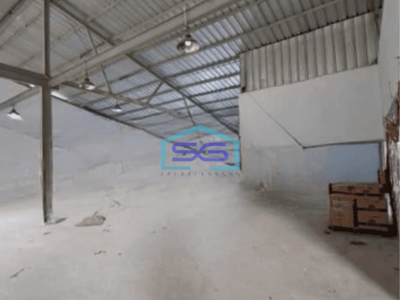 Disewakan Gudang Siap Pakai di Cakung Jakarta Timur Luas Tanah  1300 m²