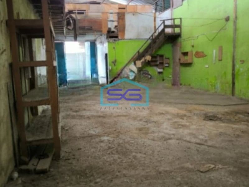 Disewakan Gudang luas Tanah 604 m² Lokasi di Kalideres Jakarta Barat