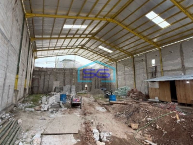 Disewakan Gudang Kavling Dpr Cipondoh Tangerang Siap Huni LB 600m2