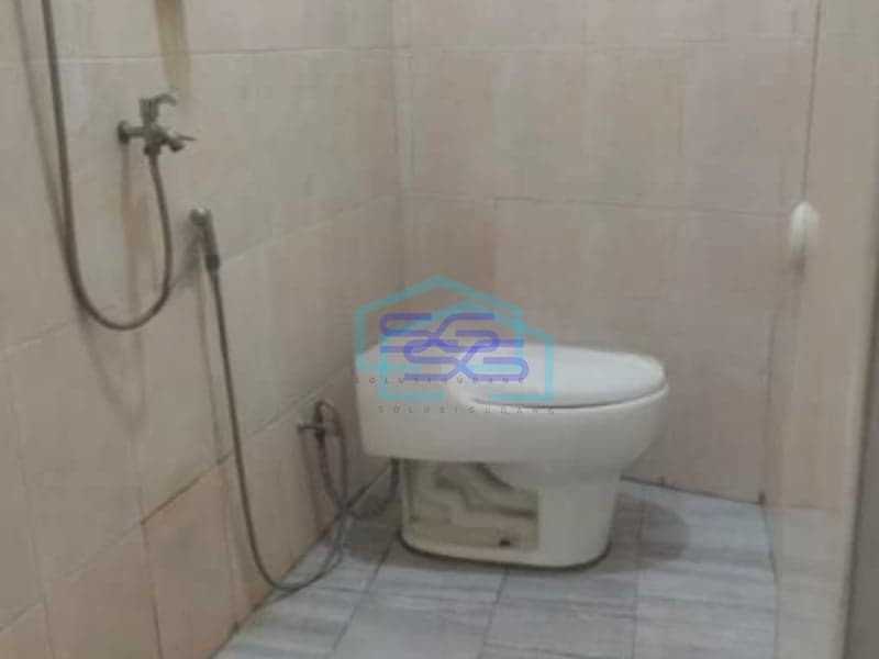 Disewakan Ruko Luas Bangunan 240 m² Lokasi di Ciracas Jakarta Timur