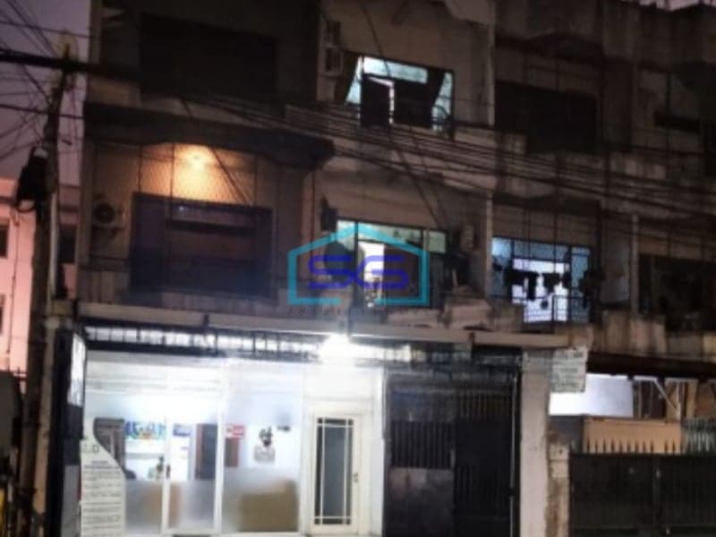 Dijual Ruko Swadaya Raya Jelambar Jakarta Barat 3.5 lantai Harga Murah Jakarta Barat LB 260m2