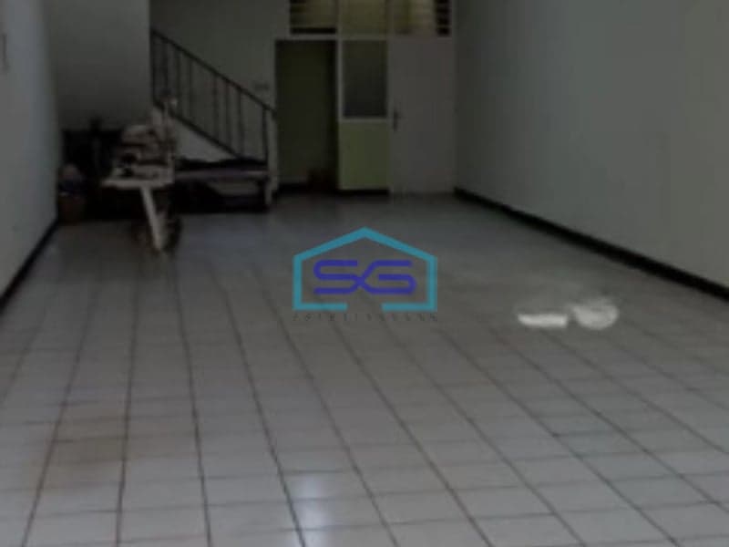 Dijual Kantor di Ruko perkantoran di Taman kebon jeruk Jakarta Barat Sudah Renovasi LB 290m2