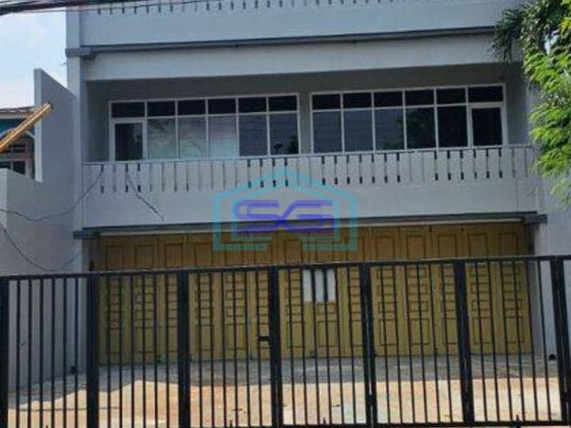 Disewakan Ruko Strategis 3 Lantai di Jalan Raya Pekayon Bekasi