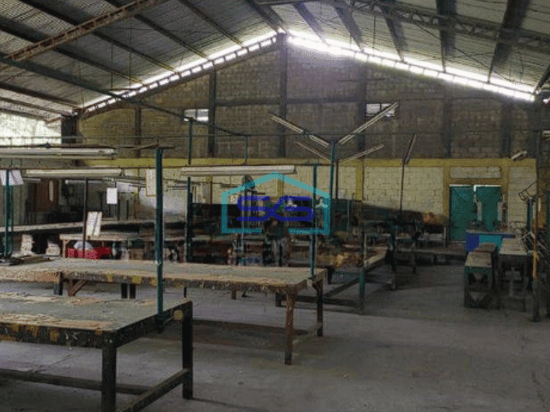 Dijual Pabrik di Cileungsi Bogor Akses Container 20 Feet Luas Bangunan 4103m2