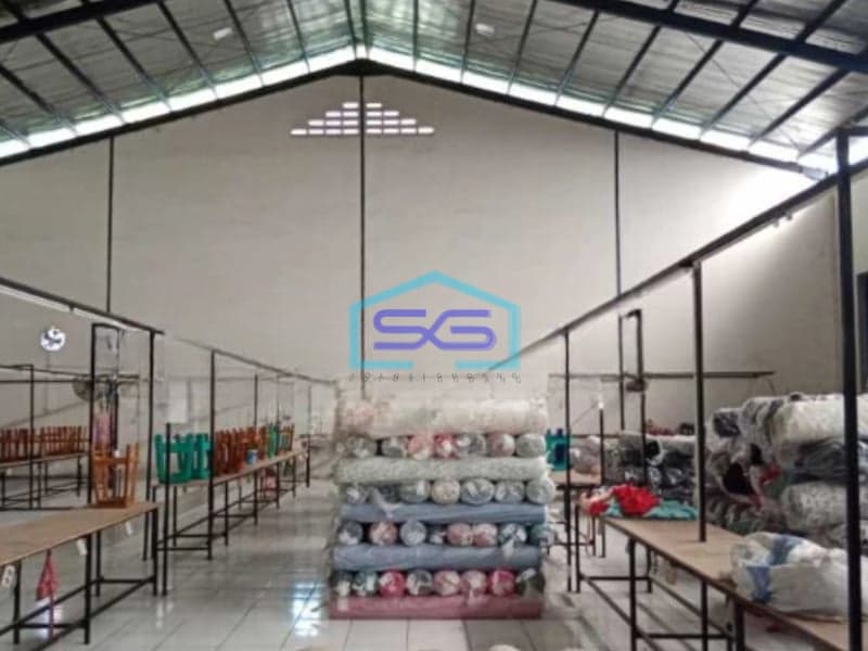 Dijual Gudang Siap Pakai Luas Bangunan  1100 m²  di Bogor