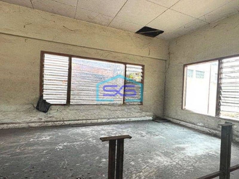 Disewakan Ruko Siap Pakai Dan Strategis Akses Jalan Besar LB 400m2 di Malang