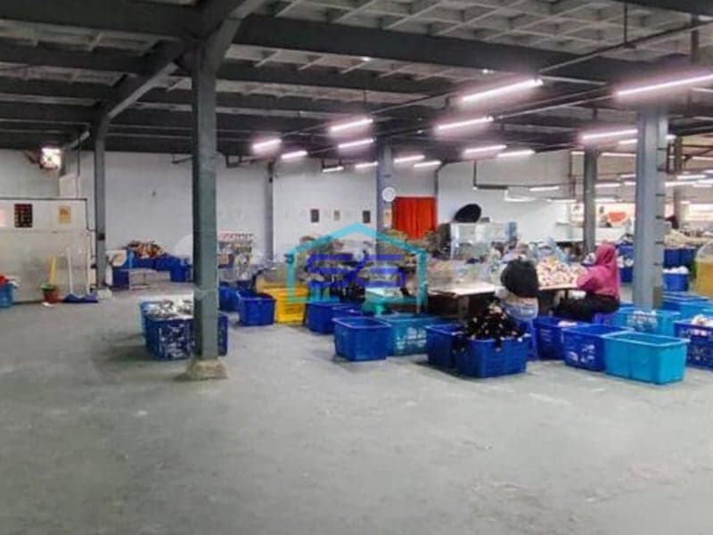 Dijual Pabrik dan Gudang Kondisi Bagus di Daerah Gunung Putri Bogor LT 21704m2