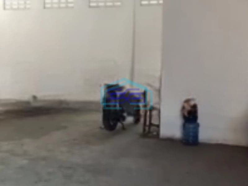 Dijual Gudang Luas Bangunan  722 m² Lokasi Strategis di Kebonmas Gresik