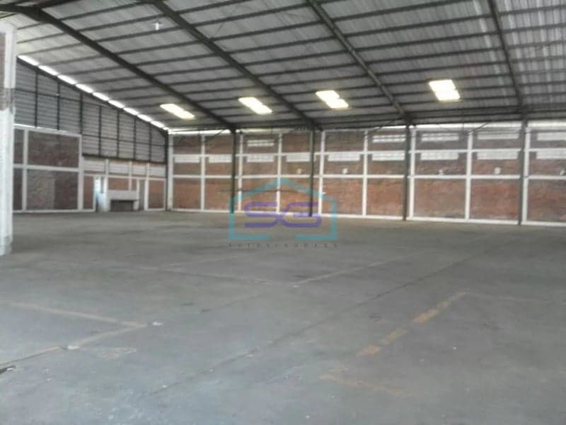 Dijual gudang full tenan di sentul luas bangunan 2 hektar