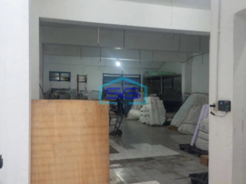 Disewakan Ruko Lokasi Di Tengah Kota Pinggir Jalan Slamet Riyadi di Solo Cocok Untuk Investasi Usaha.