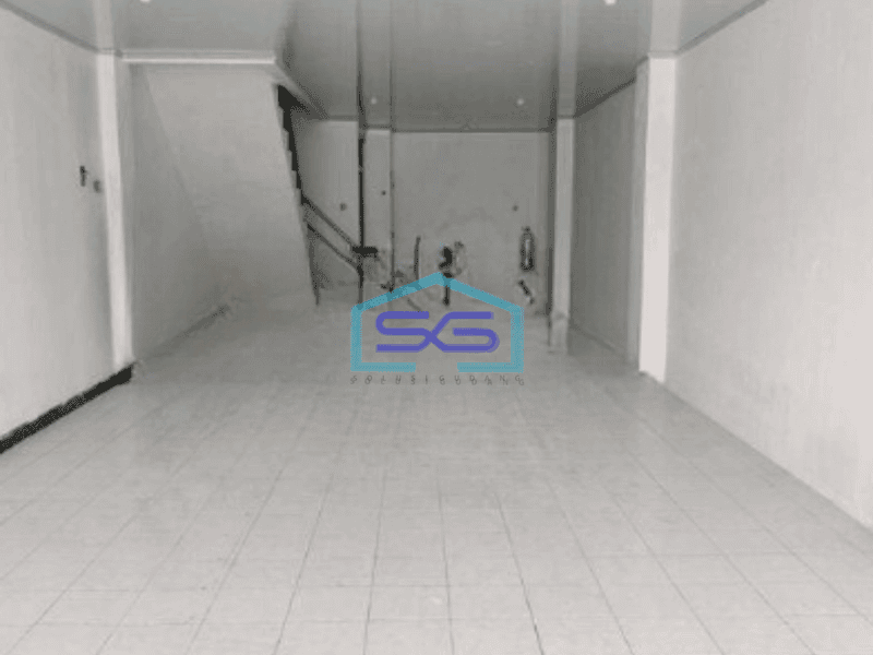 Disewakan Ruko Luas Bangunan 280 m² Cocok Untuk Usaha di Tubagus Angke Jakarta Barat