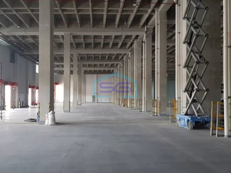 Disewakan gudang di MM2100 luas 8000m