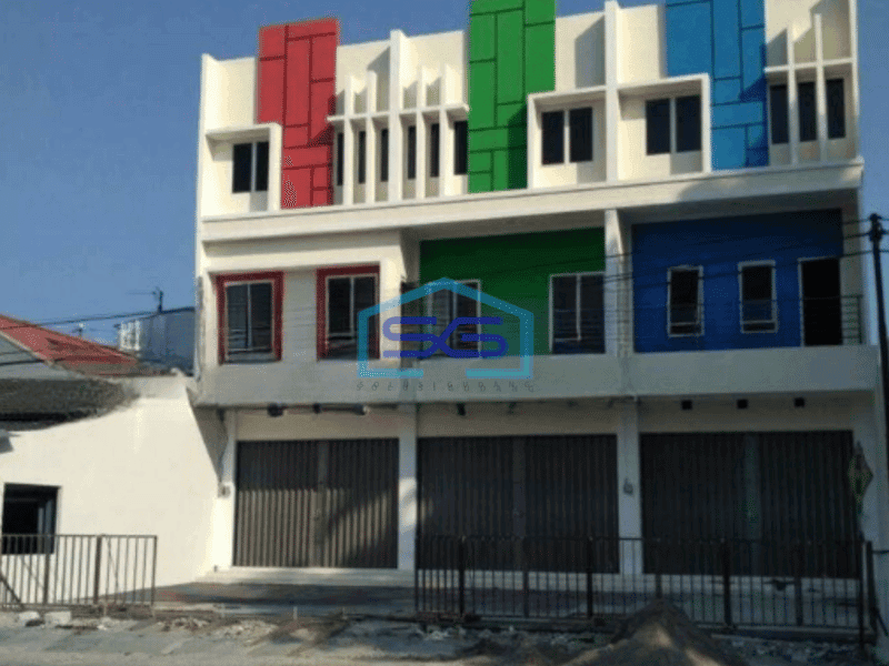 Dijual Ruko 3 Lantai Cocok Untuk Segala Usaha Luas Bangunan  140 m² di Banyuanyar Solo