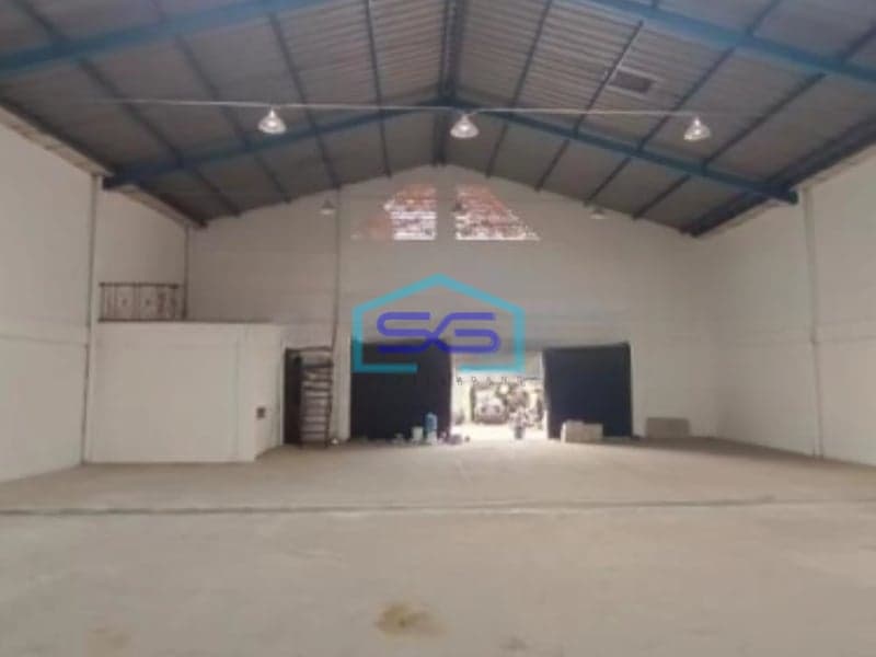 Dijual Gudang Luas Bangunan 350 m² Lokasi di Tangerang