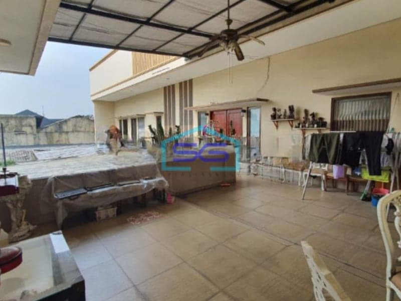 Dijual Ruko Lokasi di Meruya Jakarta Barat Luas Tanah 493m2