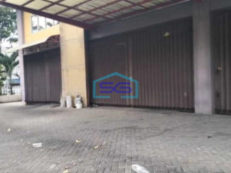 Disewakan Ruang-usaha Di Surabaya Kota Gubeng Bisa Buat Sport Centre Padel Luas Bangunan  840 m²