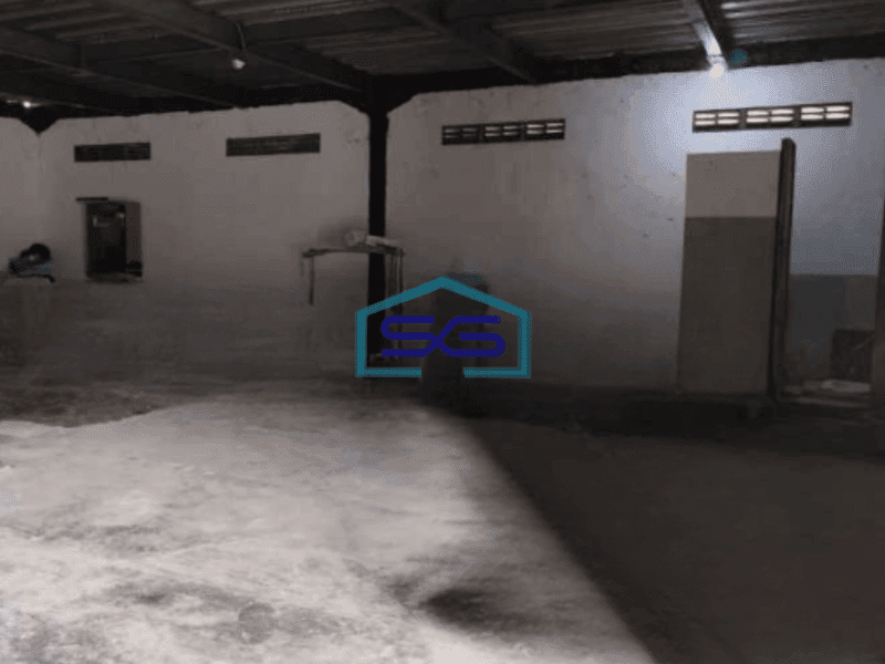 Disewakan Gudang 2 Lantai Luas Bangunan   400 m² di Jimbaran Badung Bali