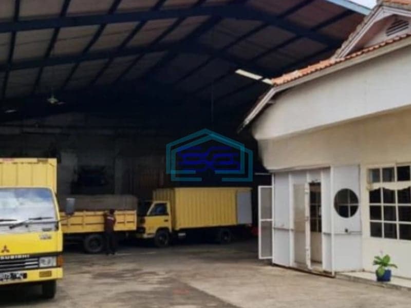 Dijual Pabrik Luas Bangunan  10000 m²  Lokasi di Bandung Jawa Barat