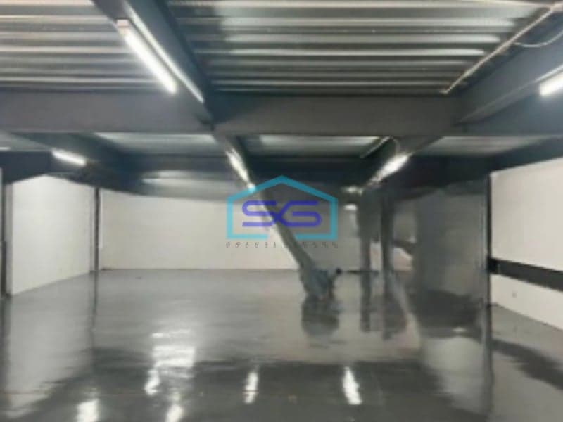 Disewakan Gudang Sudah Renovasi Luas Bangunan 720m2 Lokasi di PIK Jakarta Utara