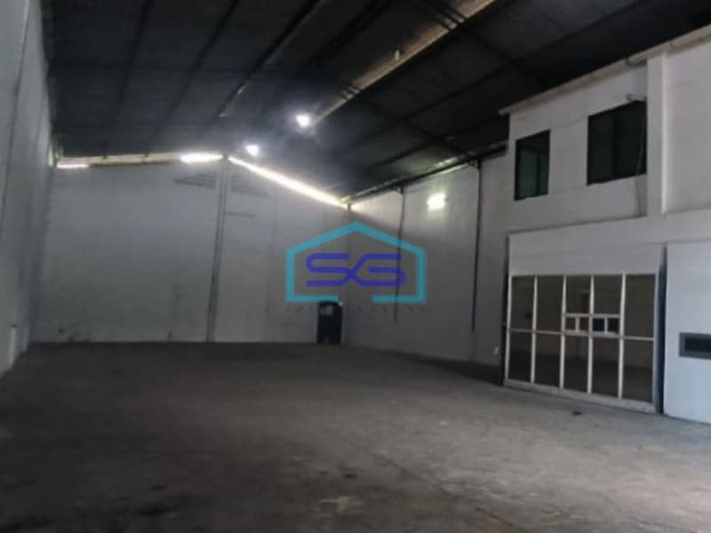 Disewakan Gudang 2 Lantai di Kawasan Pergudangan Miami Kamal Jakarta Utara LB 300m2