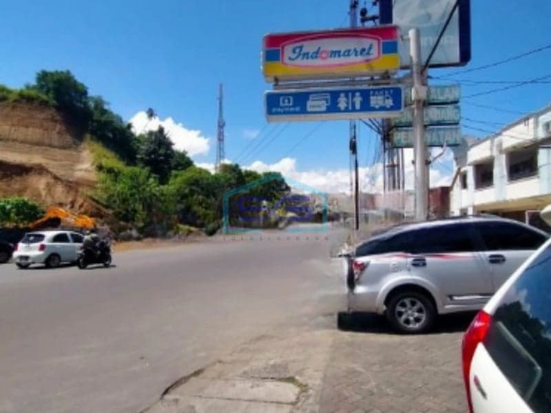 Disewakan Ruko Di Jl Martadinata Paal Dua, Manado Luas Bangunan  500 m²