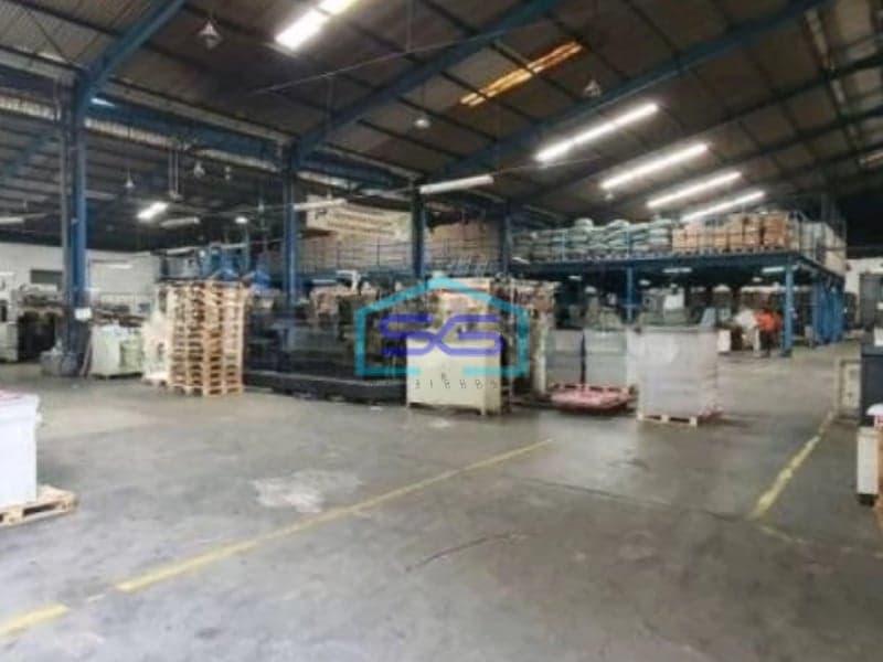 Dijual Gudang/ Pabrik Raya Kletek Dekat Tol dan Bandara Sidoarjo Jawa Timur LT 10350m2