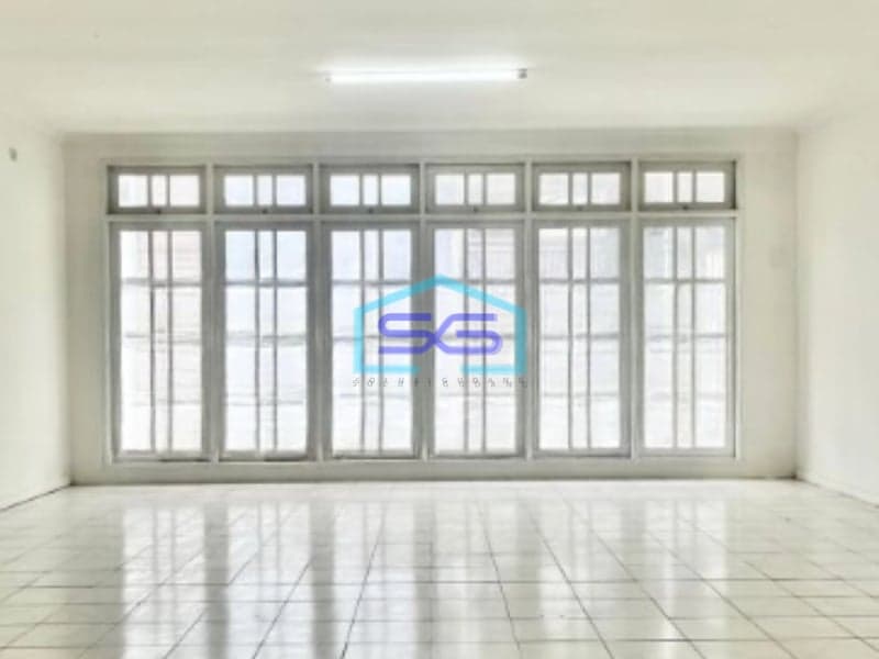Disewakan Ruang Usaha Luas Tanah  1964 m² Lokasi di Jakarta Selatan